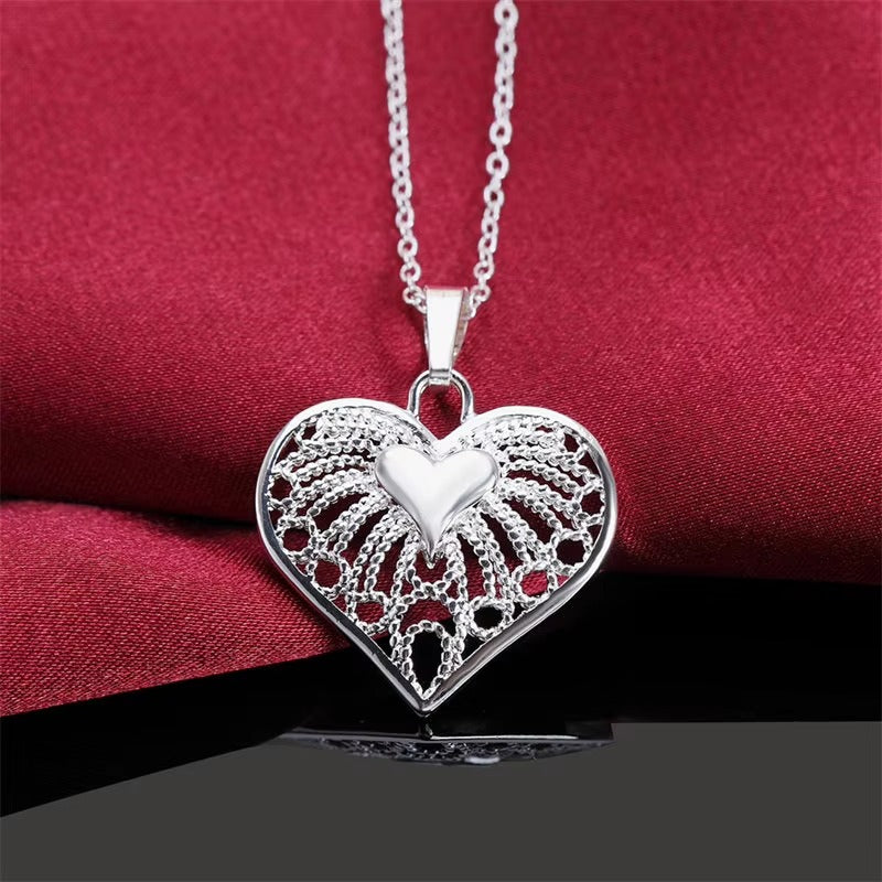 Collar de corazón fino de Plata